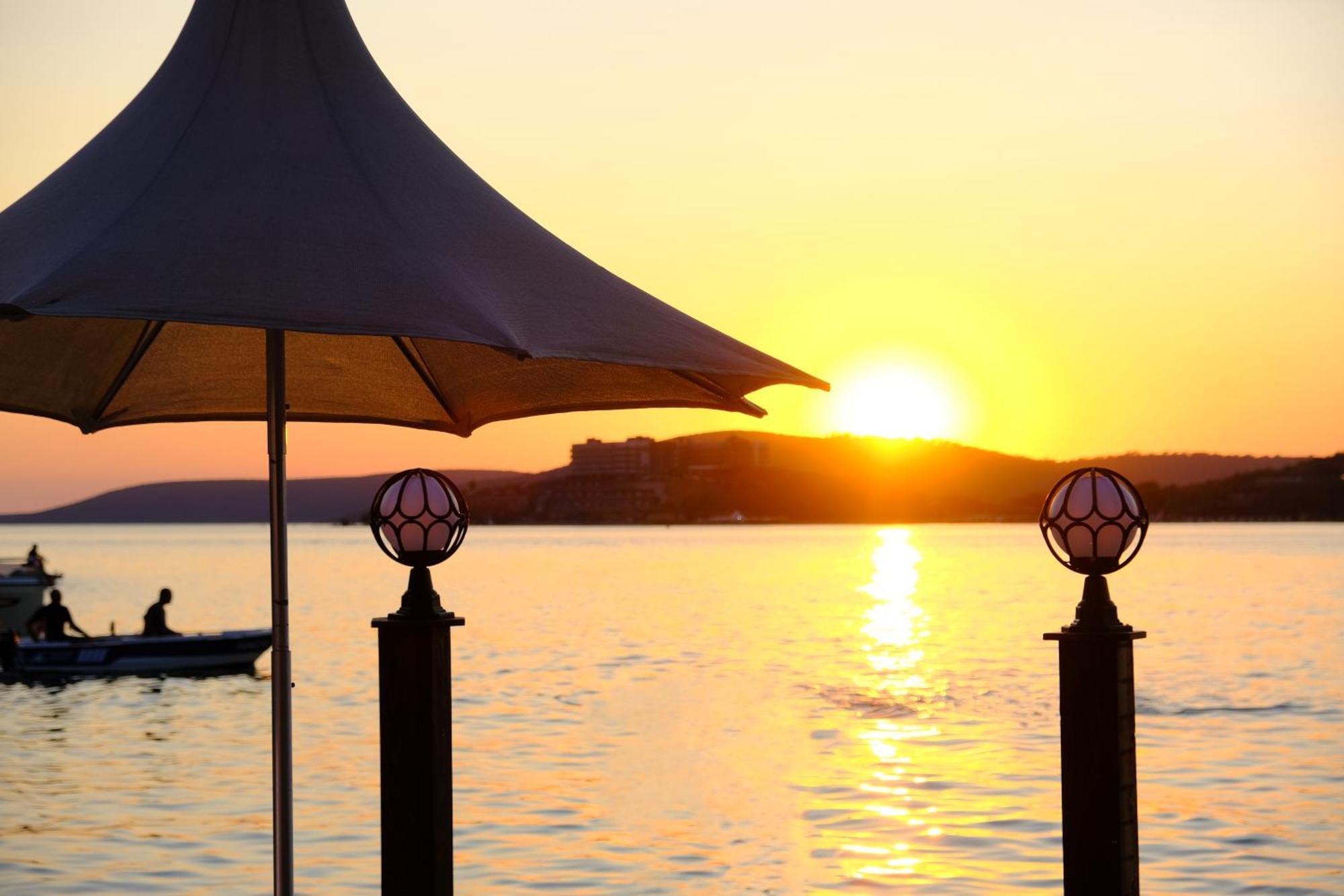 Club Aquarium Hotel & Spa Guvercinlik  Εξωτερικό φωτογραφία