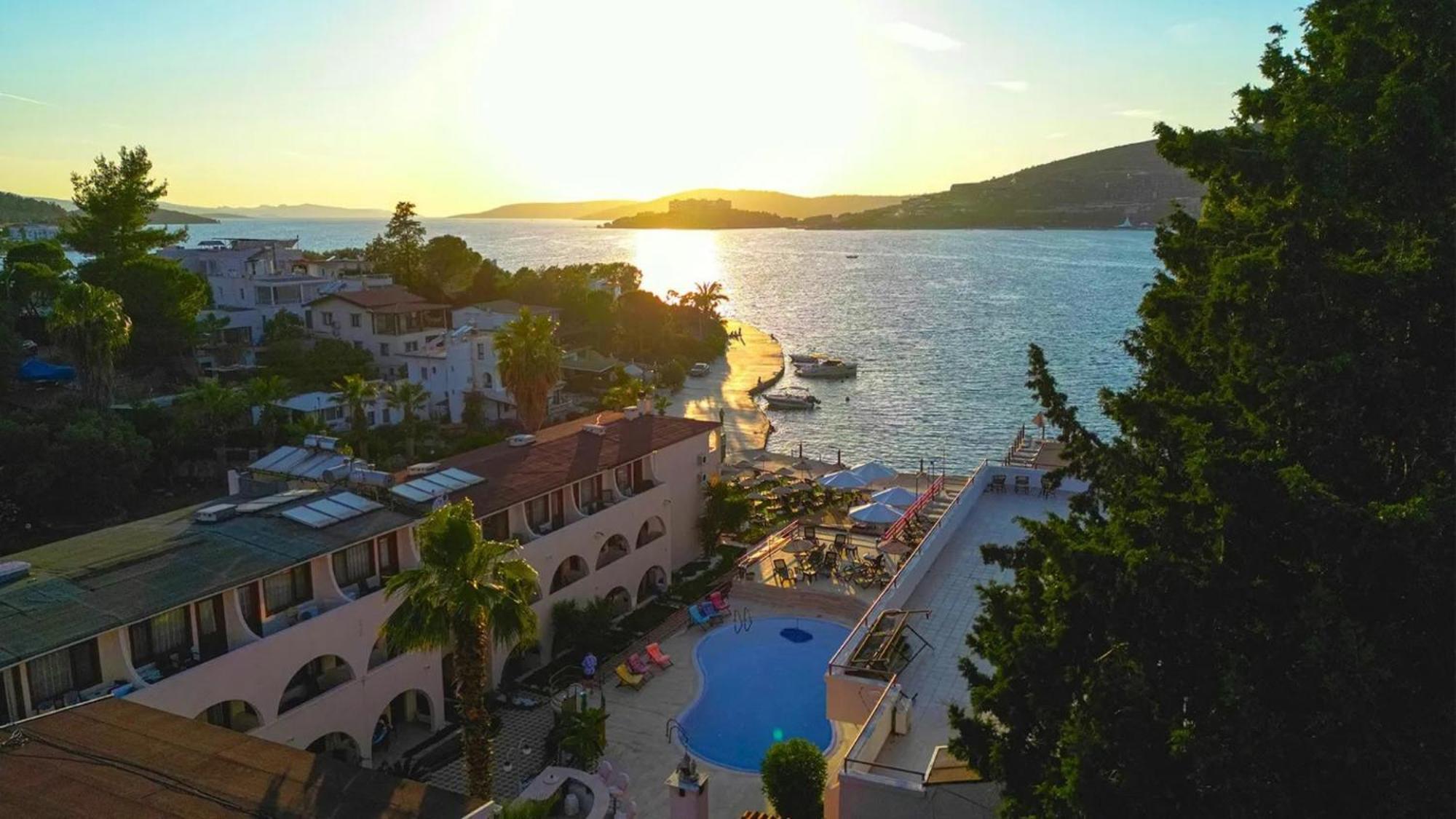Club Aquarium Hotel & Spa Guvercinlik  Εξωτερικό φωτογραφία