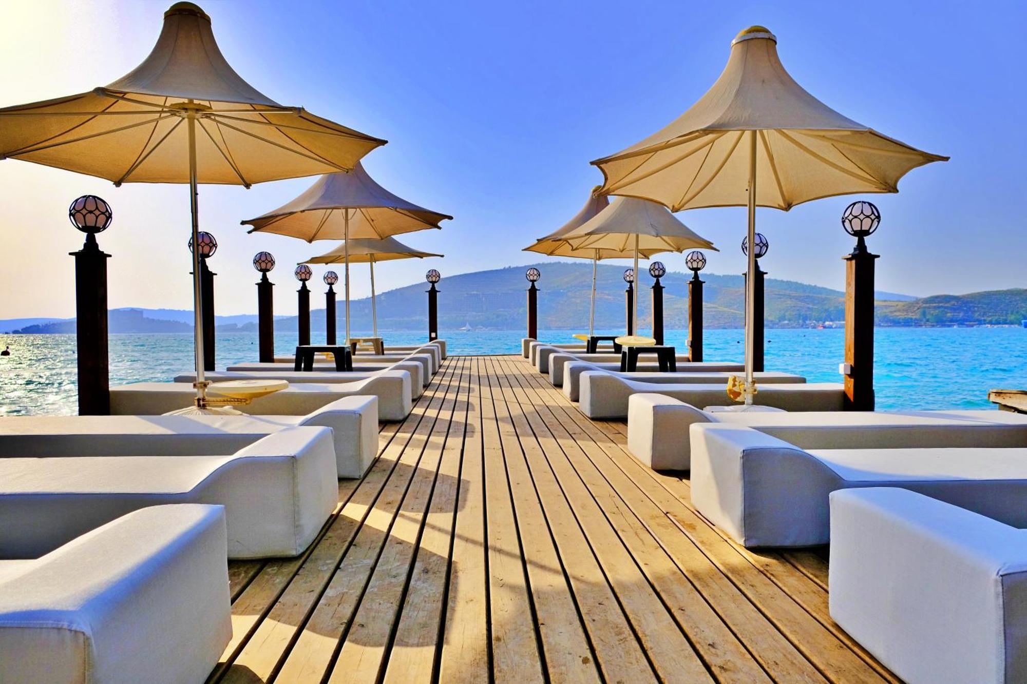 Club Aquarium Hotel & Spa Guvercinlik  Εξωτερικό φωτογραφία